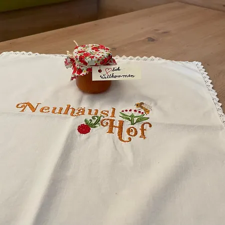 Apartment Neuhaeusl-hof *